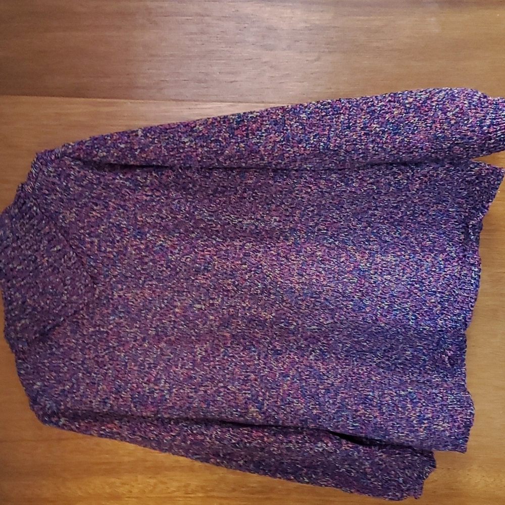 Sweater - Picture 2 of 7